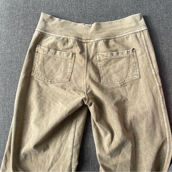 Fun pants - Picture 2 of 4